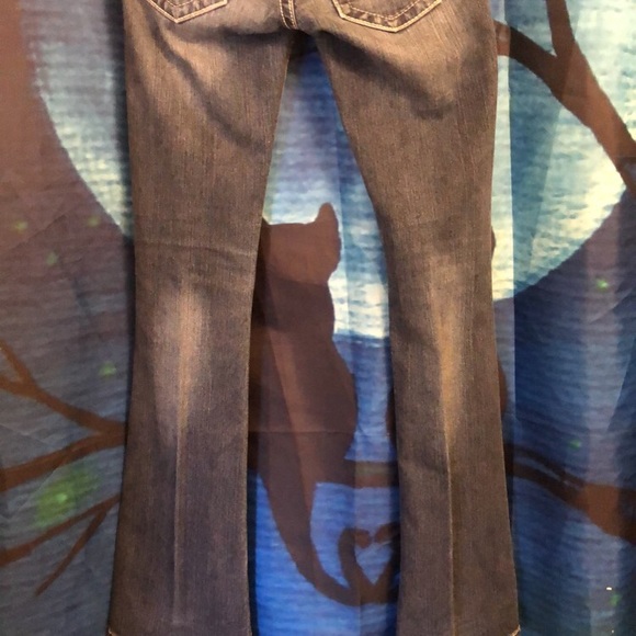 Miss Me Jeans - Picture 2 of 3